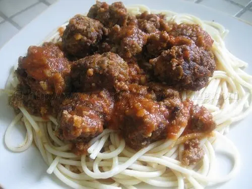 Spaghetti and Meatballs