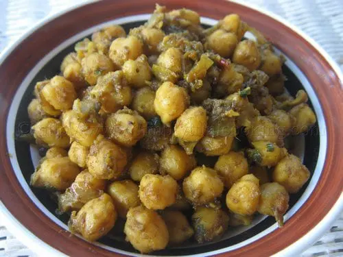 Curry Channa Cutters