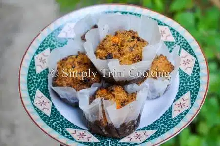 carrot almond muffins