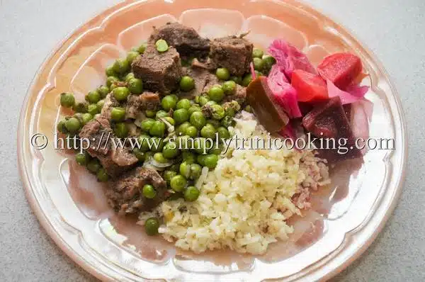 cauliflower rice with beef and fermented vegetables